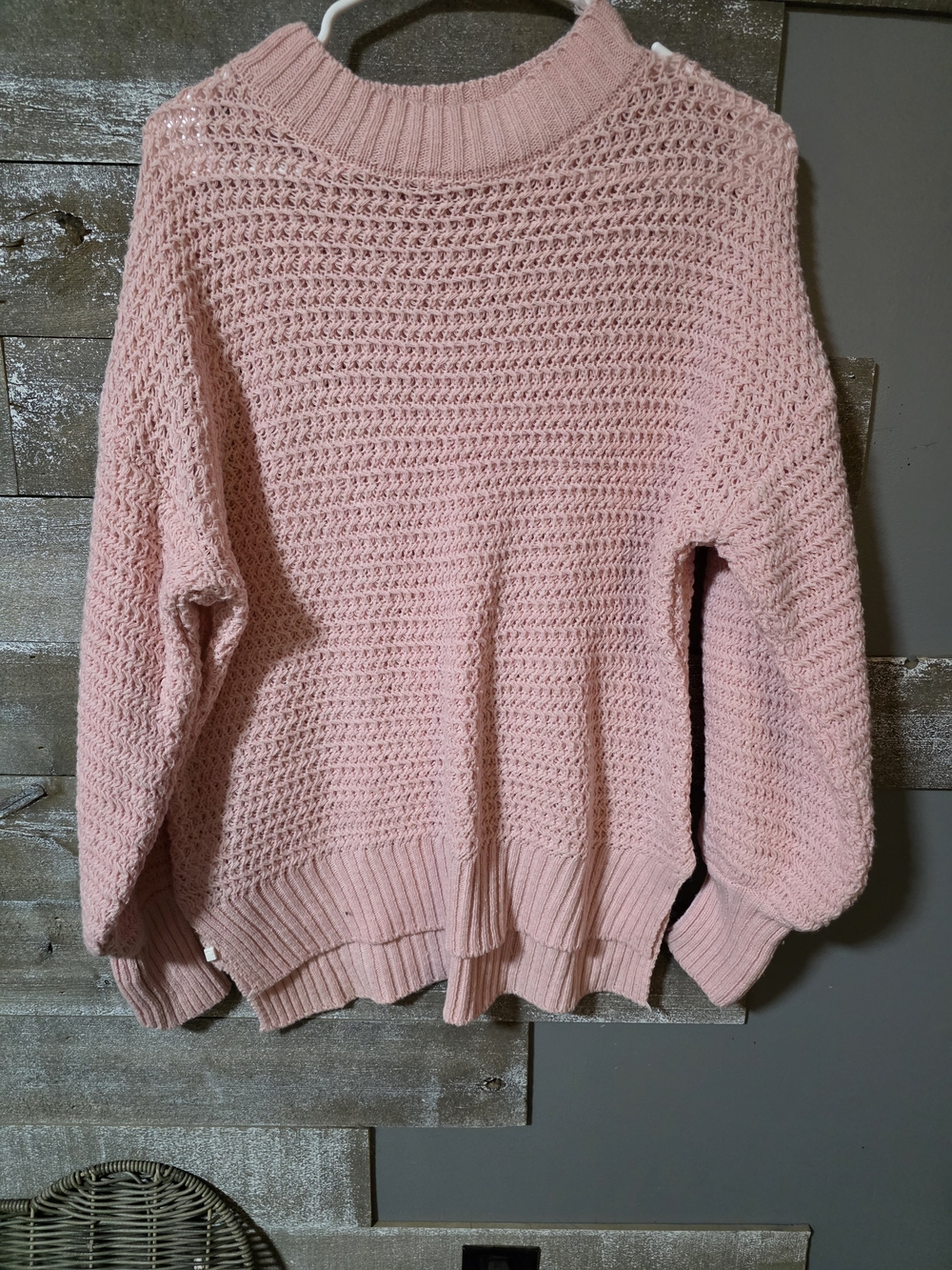 Relaxed Dusty Pink Open-Weave Turtleneck Sweater